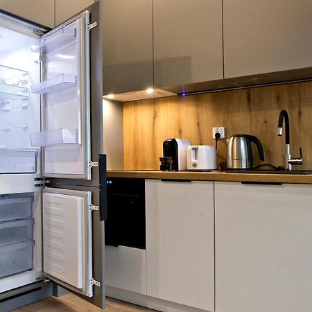 Komputerowa Serviced Apartments By P&O Warszawa Exteriör bild