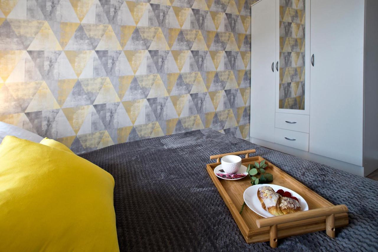 Komputerowa Serviced Apartments By P&O Warszawa Exteriör bild
