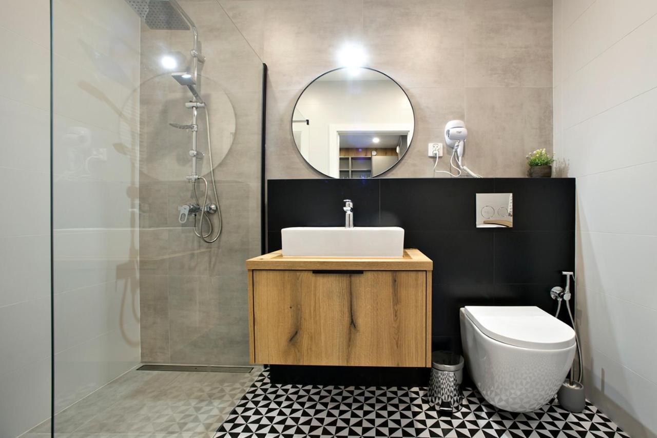Komputerowa Serviced Apartments By P&O Warszawa Exteriör bild