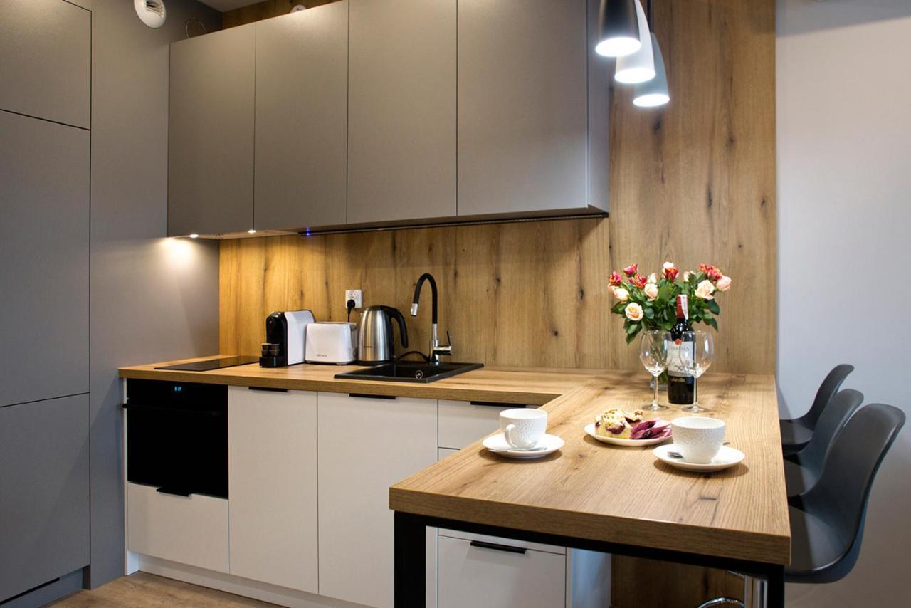 Komputerowa Serviced Apartments By P&O Warszawa Exteriör bild